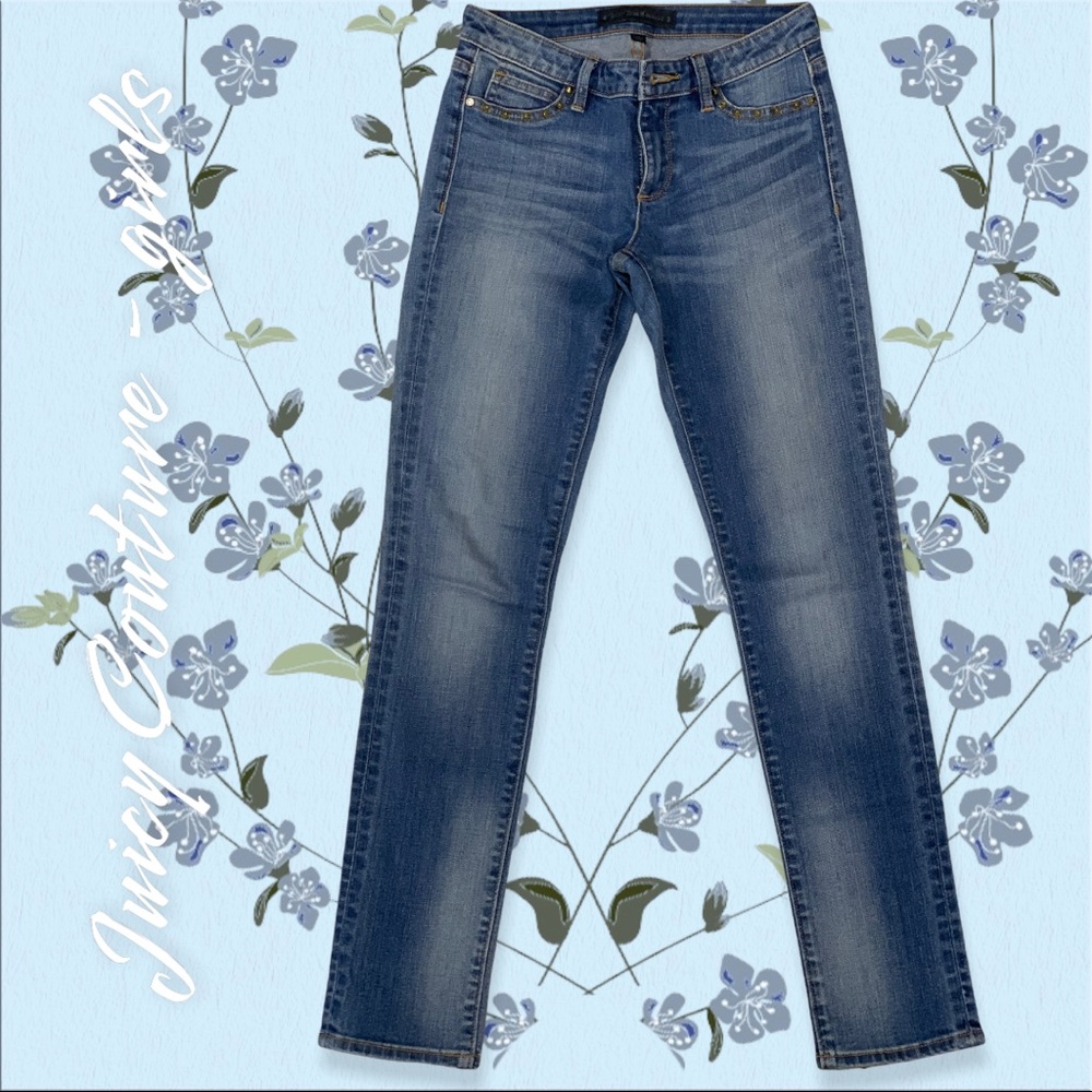 Light Rinse Skinny Jean